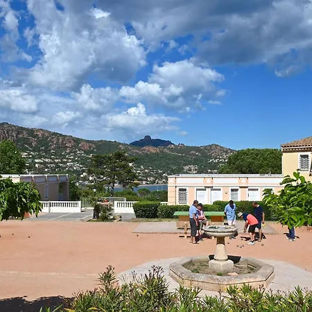 Appartement Village Cap Esterel - L'esquinade-113 By Interhome *