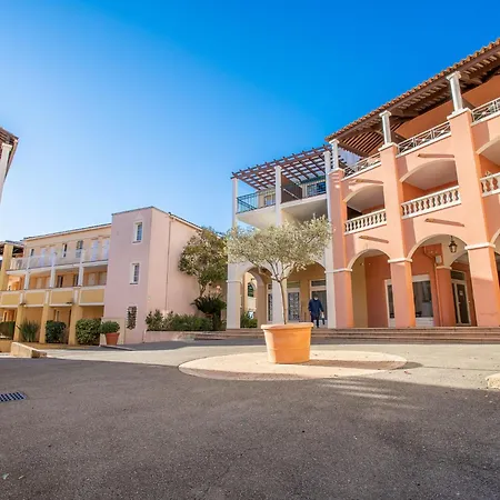 Appartement Village Cap Esterel - L'esquinade-113 By Interhome